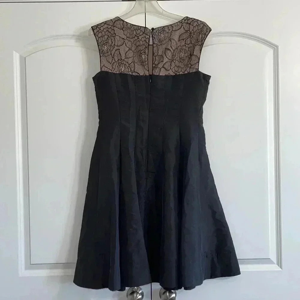 London Times Lace-Top Black Cocktail Dress​​ - Picture 5 of 9